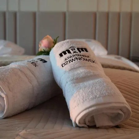 M&m Nr 646 Z Widokiem Na Morze *